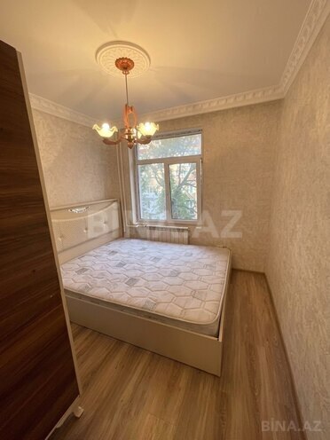 İcarəyə verilir 2 otaqlı köhnə tikili 35 m², Neftçilər m., photo 3 from 12