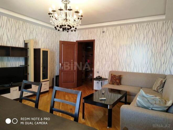 Сдаётся 2-комн. вторичка 60 м², м. Ичеришехер, photo 3 from 19