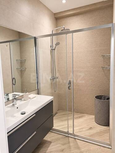Сдается 3-комн. новостройка 105 м², м. Элмляр Академиясы, photo 9 from 10