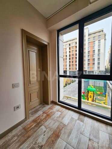 Продается 4-комн. новостройка 129 м², м. Низами, photo 18 from 19