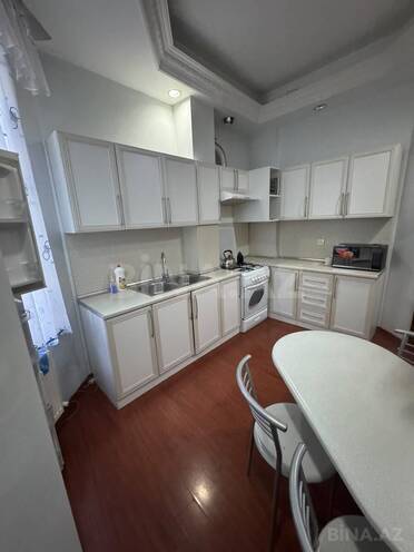 Сдаётся 2-комн. новостройка 90 м², м. Элмляр Академиясы, photo 10 from 16