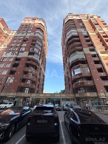 Продается 4-комн. новостройка 220 м², м. Низами, photo 1 from 13