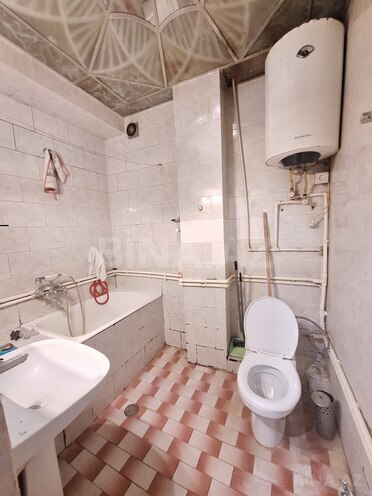 İcarəyə verilir 2 otaqlı köhnə tikili 60 m², Elmlər Akademiyası m., photo 6 from 8