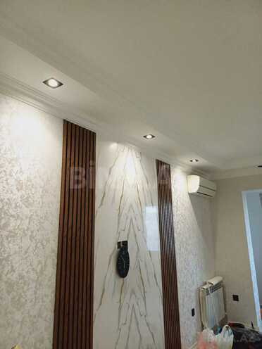 Satılır 2 otaqlı köhnə tikili 60 m², İnşaatçılar m., photo 3 from 14