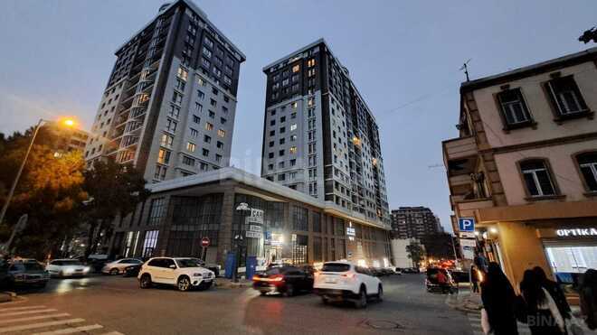 Продается 3-комн. новостройка 132 м², м. 28 мая, photo 1 from 18
