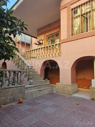 Satılır 4 otaqlı həyət evi/bağ evi 141.3 m², İnşaatçılar m., photo 1 from 21