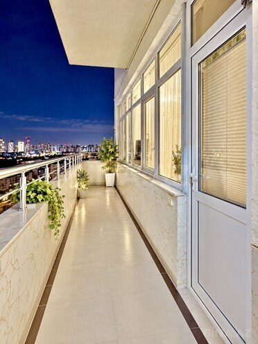 Satılır 3 otaqlı yeni tikili 160 m², Qara Qarayev m., photo 11 from 21