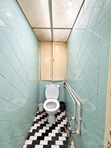 Satılır 3 otaqlı köhnə tikili 75 m², Qara Qarayev m., photo 6 from 16