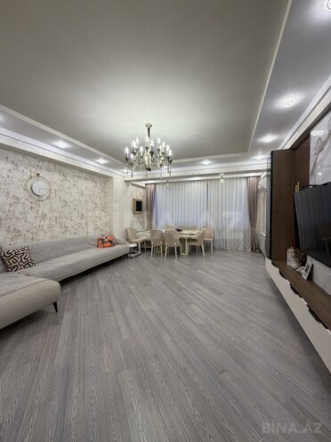Satılır 4 otaqlı yeni tikili 176 m², İnşaatçılar m., photo 1 from 19