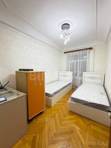 Сдаётся 3-комн. вторичка 100 м², м. Элмляр Академиясы, photo 5 from 12