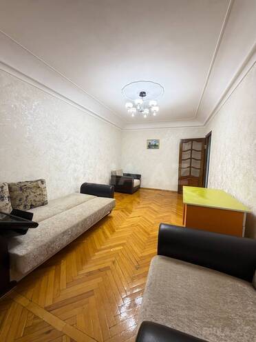 Сдаётся 3-комн. вторичка 100 м², м. Элмляр Академиясы, photo 8 from 12