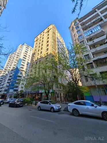 Продаётся 3-комн. новостройка 134 м², м. Низами, photo 18 from 19