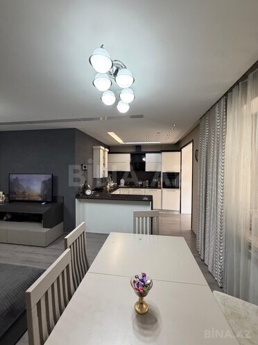 Продается 3-комн. вторичка 85 м², Бинагадинский р., photo 5 from 32
