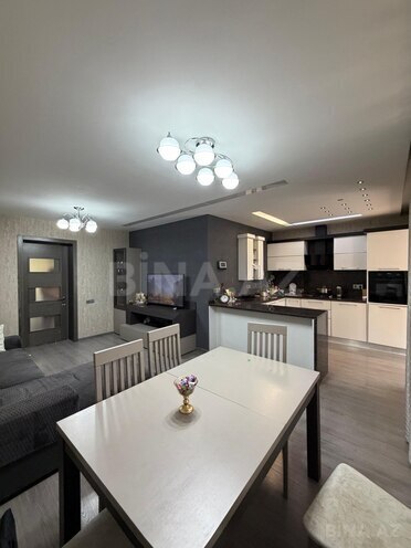 Продается 3-комн. вторичка 85 м², Бинагадинский р., photo 6 from 32