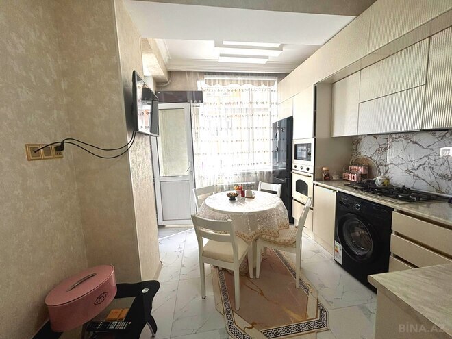 Продается 3-комн. новостройка 108 м², м. Кара Караев, photo 15 from 32
