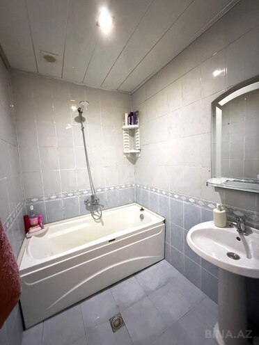 Сдается 2-комн. новостройка 70 м², м. Ази Асланов, photo 13 from 15