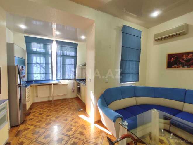 İcarəyə verilir 4 otaqlı köhnə tikili 160 m², İçəri Şəhər m., photo 3 from 22