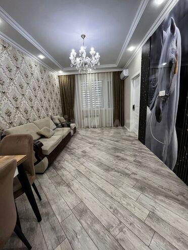 Satılır 2 otaqlı köhnə tikili 55 m², Memar Əcəmi m., photo 1 from 15