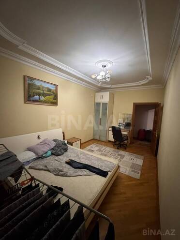 Сдается 3-комн. вторичка 140 м², м. Низами, photo 7 from 17