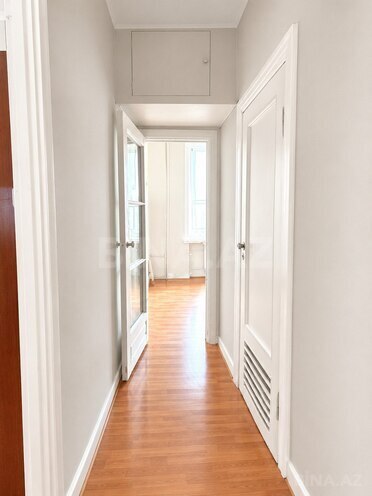 Satılır 1 otaqlı köhnə tikili 40 m², Bakıxanov q., photo 7 from 32