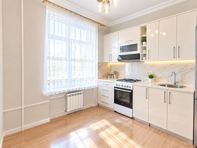 Satılır 1 otaqlı köhnə tikili 40 m², Bakıxanov q., photo 11 from 32