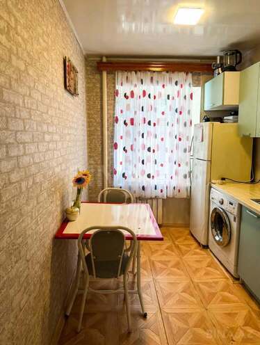 Satılır 3 otaqlı köhnə tikili 75 m², Neftçilər m., photo 9 from 17