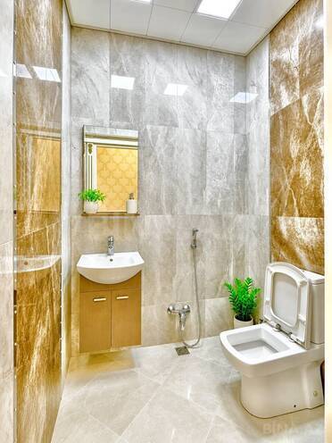 Продается 3-комн. новостройка 152 м², м. Кара Караев, photo 15 from 21