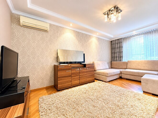 Продается 2-комн. вторичка 55 м², пос. Бакиханова, photo 4 from 24