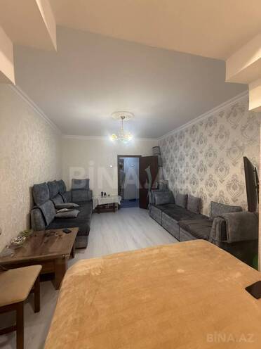 Продается 2-комн. вторичка 60 м², м. Ази Асланов, photo 4 from 10