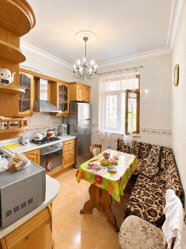 Сдаётся 3-комн. вторичка 80 м², м. Гянджлик, photo 5 from 8