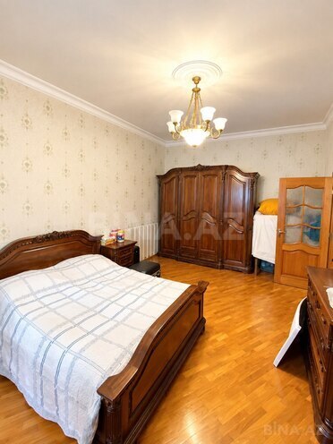 Сдаётся 3-комн. вторичка 80 м², м. Гянджлик, photo 3 from 8