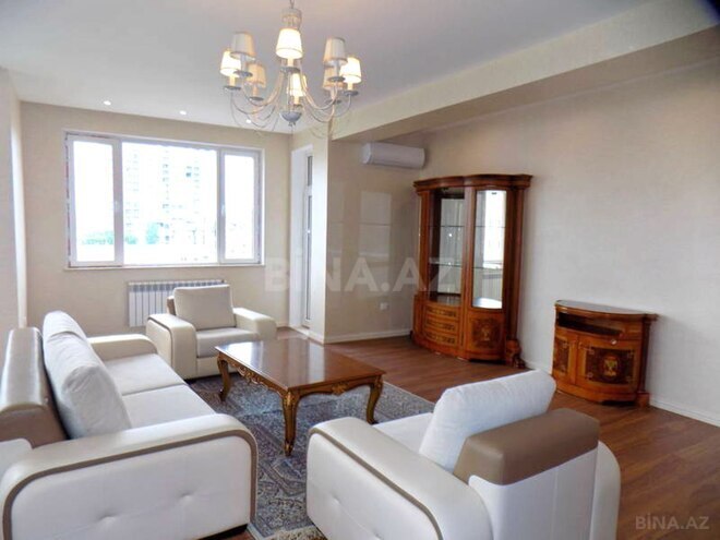 İcarəyə verilir 4 otaqlı yeni tikili 200 m², 28 May m., photo 12 from 23