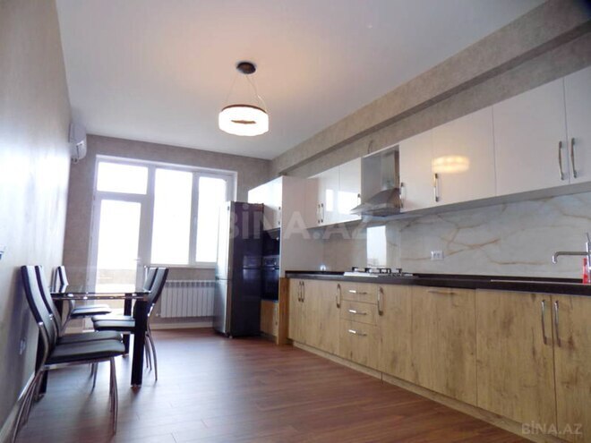 İcarəyə verilir 4 otaqlı yeni tikili 200 m², 28 May m., photo 20 from 23