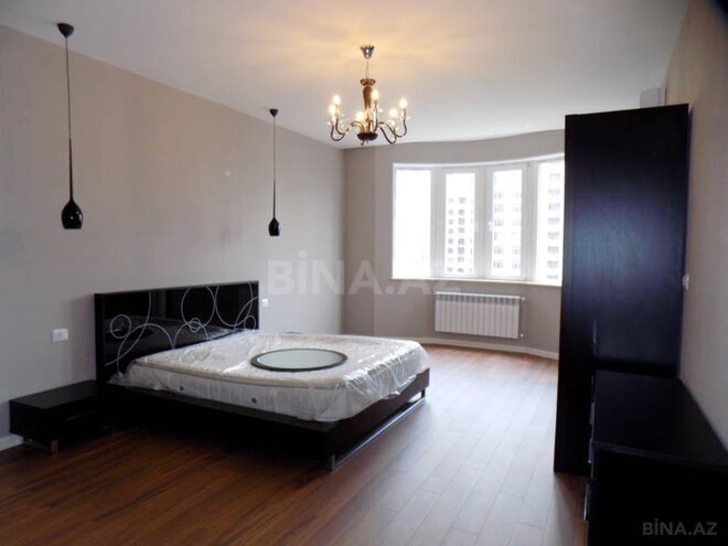 İcarəyə verilir 4 otaqlı yeni tikili 200 m², 28 May m., photo 11 from 23