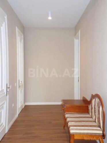 İcarəyə verilir 4 otaqlı yeni tikili 200 m², 28 May m., photo 13 from 23