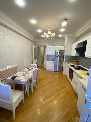 Продается 3-комн. новостройка 150 м², м. Кара Караев, photo 3 from 21