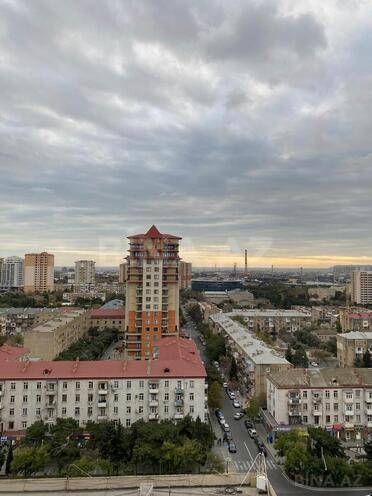 Продается 3-комн. новостройка 150 м², м. Кара Караев, photo 11 from 21