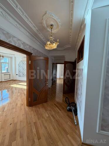Продаётся 3-комн. новостройка 120 м², м. Нефтчиляр, photo 13 from 24