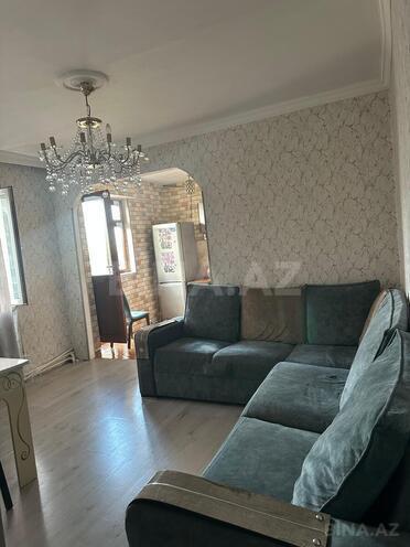 Сдается 2-комн. вторичка 70 м², м. Нефтчиляр, photo 3 from 12