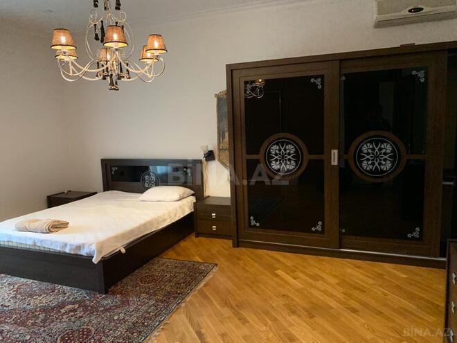 Сдается 9-комн. дом/дача 650 м², м. Нефтчиляр, photo 22 from 27