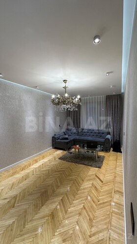 Satılır 3 otaqlı köhnə tikili 75 m², İnşaatçılar m., photo 7 from 19