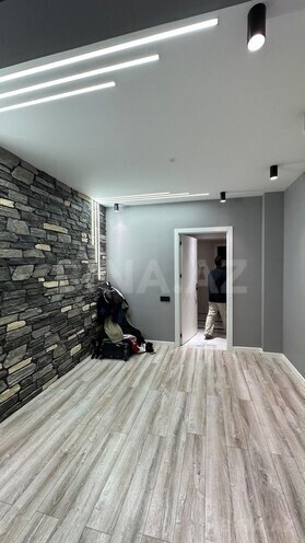 Satılır 3 otaqlı köhnə tikili 75 m², İnşaatçılar m., photo 13 from 19