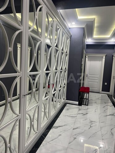 Сдается 3-комн. новостройка 120 м², Абшеронcкий  р., photo 27 from 32