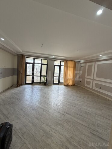 Продается 3-комн. новостройка 116 м², м. Кара Караев, photo 3 from 20
