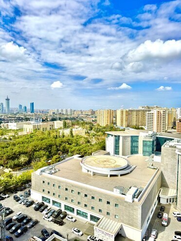 Сдается 2-комн. новостройка 75 м², м. Кара Караев, photo 3 from 20