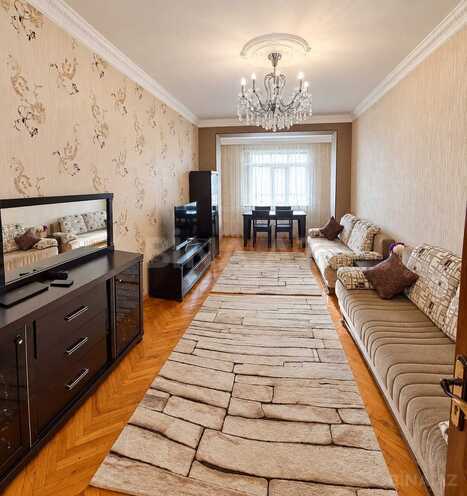 İcarəyə verilir 3 otaqlı köhnə tikili 75 m², Gənclik m., photo 1 from 10