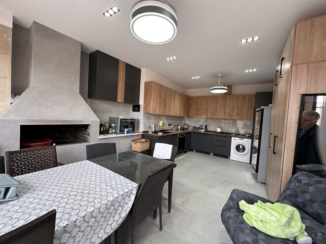 Satılır 7 otaqlı həyət evi/bağ evi 400 m², Şüvəlan q., photo 28 from 32