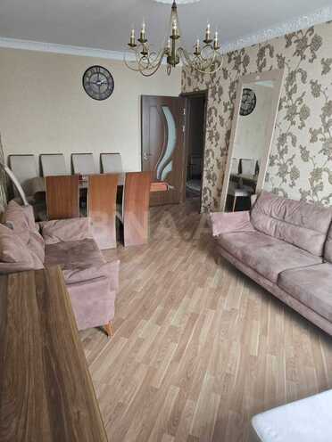 Продается 4-комн. вторичка 100 м², Хатаинский р., photo 3 from 16