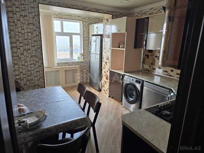 Продается 4-комн. вторичка 100 м², Хатаинский р., photo 13 from 16