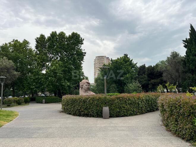 Satılır 2 otaqlı köhnə tikili 40 m², Gənclik m., photo 3 from 19